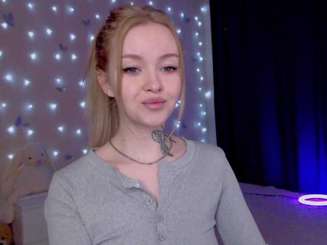 NaughtyMable's BongaCams show and profile