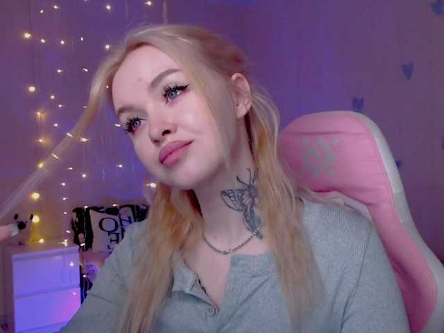 NaughtyMable's BongaCams show and profile