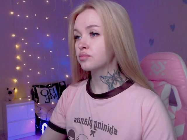 NaughtyMable's BongaCams show and profile