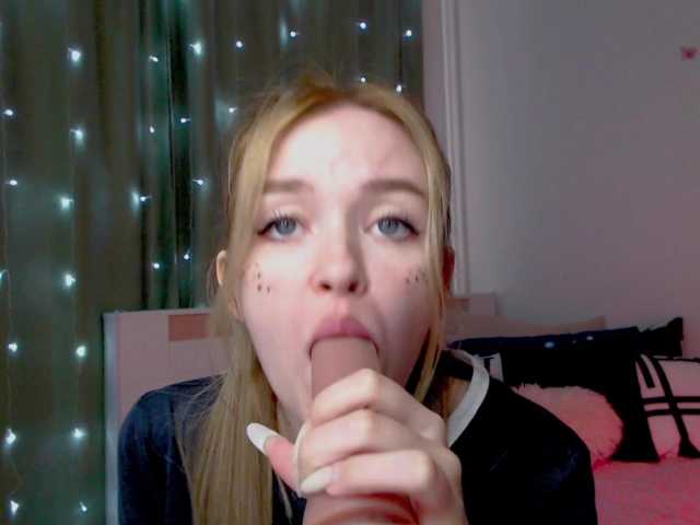  NaughtyMable chat room