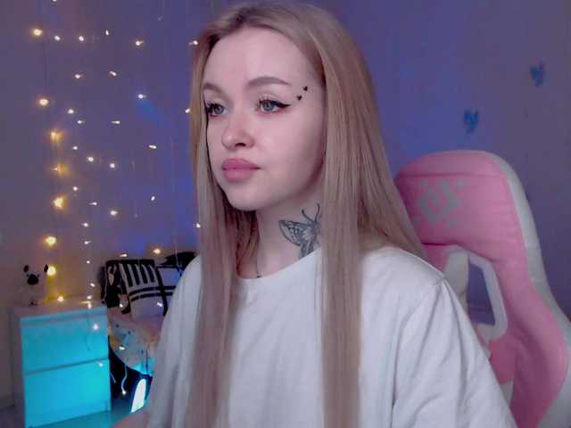 NaughtyMable's BongaCams show and profile