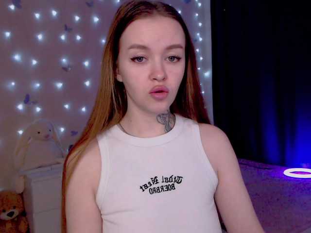 NaughtyMable — show your chest and jump