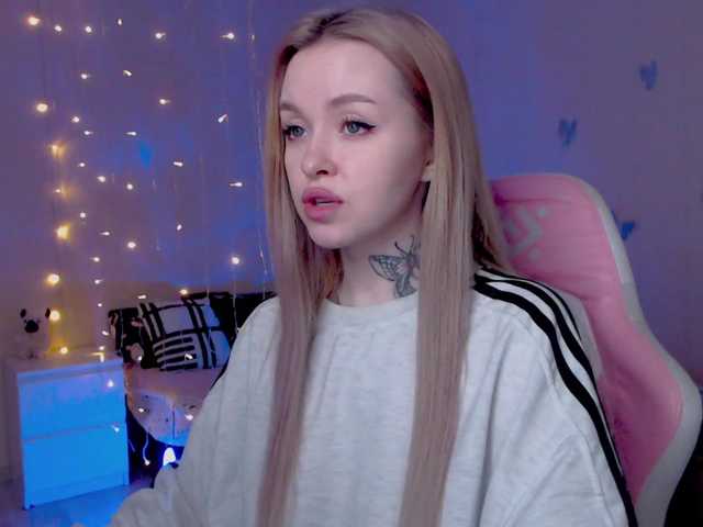 NaughtyMable's BongaCams show and profile