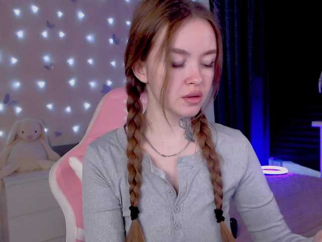 NaughtyMable's BongaCams show and profile