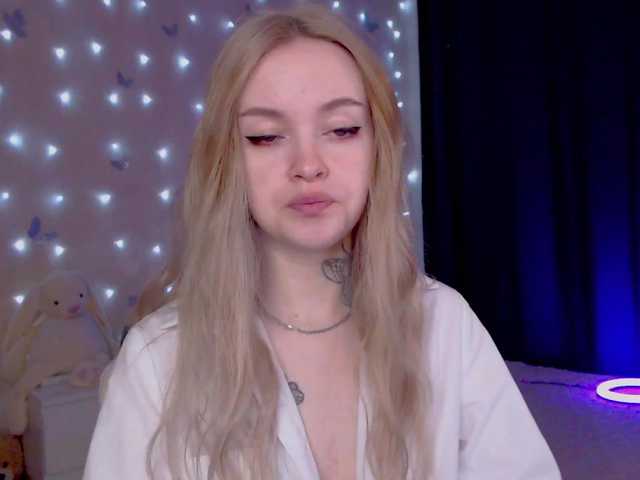 NaughtyMable's BongaCams show and profile