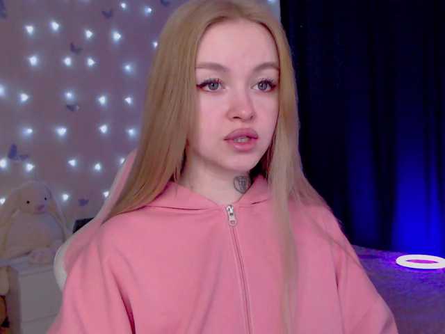 NaughtyMable's BongaCams show and profile