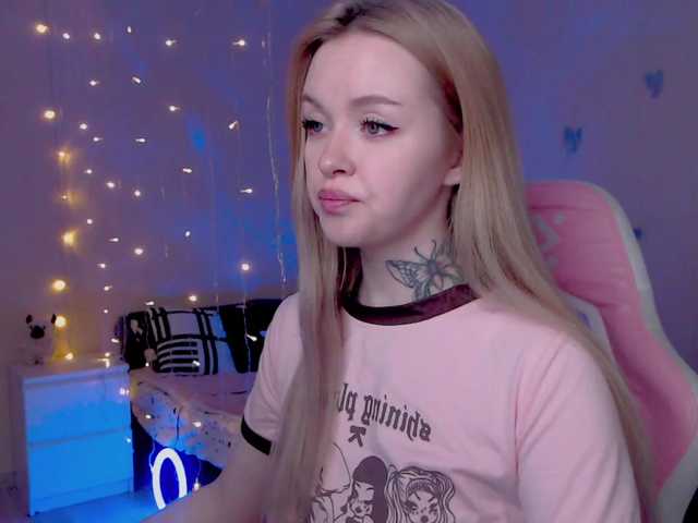 NaughtyMable's BongaCams show and profile