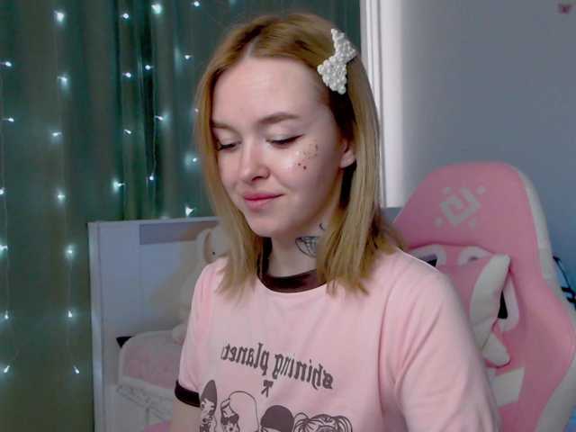 видео с NaughtyMable