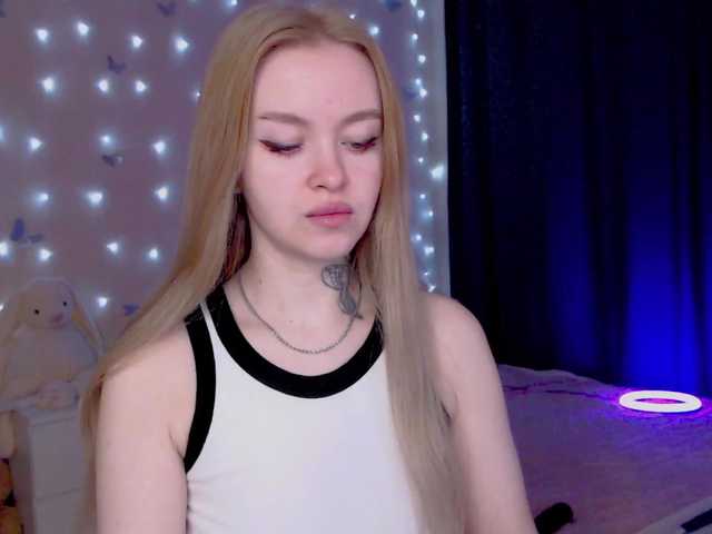 NaughtyMable's BongaCams show and profile