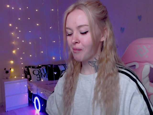 NaughtyMable's BongaCams show and profile