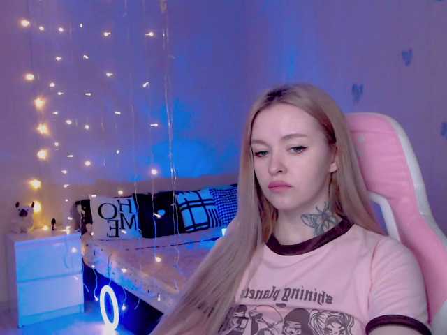 NaughtyMable's BongaCams show and profile