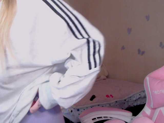 NaughtyMable's BongaCams show and profile