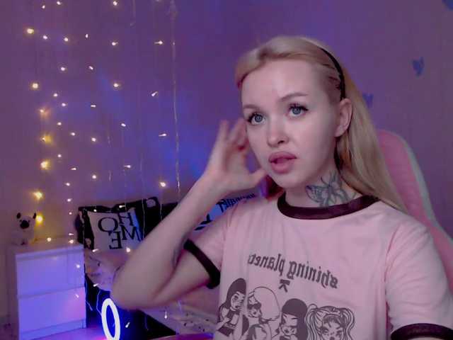 NaughtyMable's BongaCams show and profile