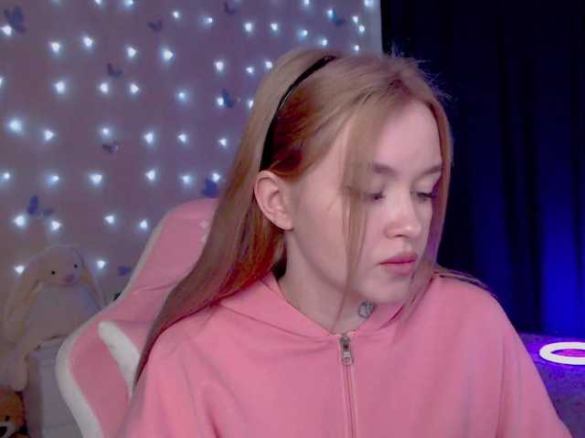 NaughtyMable's BongaCams show and profile