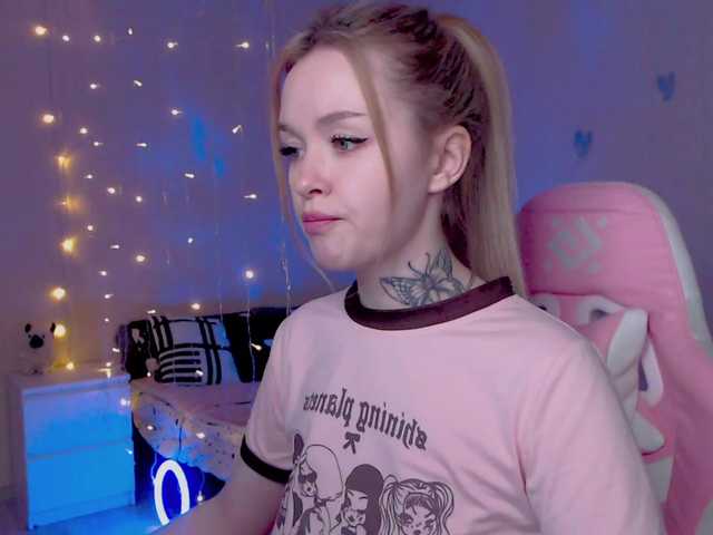 NaughtyMable's BongaCams show and profile