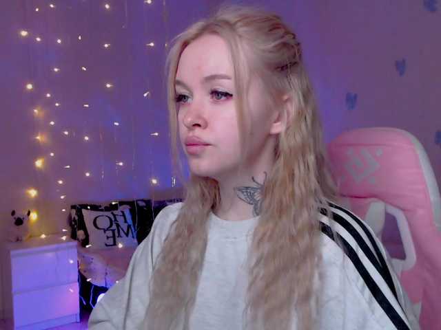 NaughtyMable's BongaCams show and profile