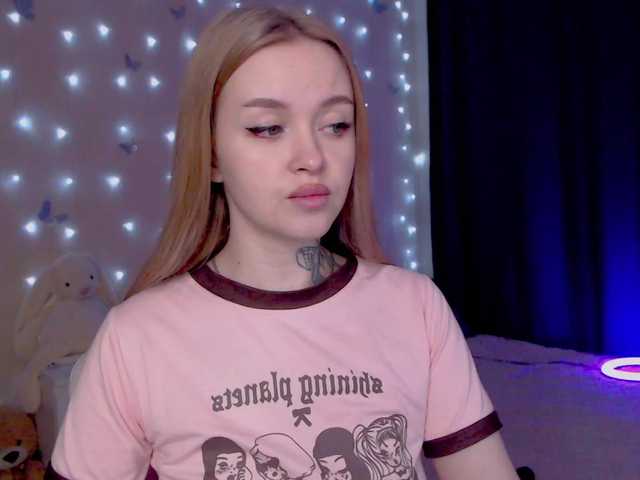 NaughtyMable's BongaCams show and profile