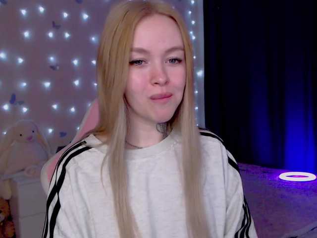 NaughtyMable's BongaCams show and profile