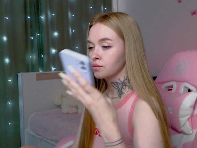  NaughtyMable chat room