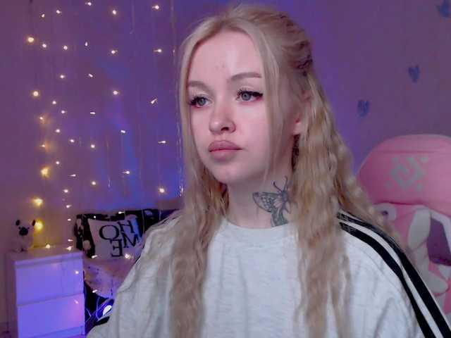 NaughtyMable's BongaCams show and profile