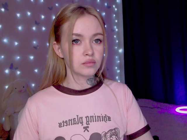 NaughtyMable's BongaCams show and profile