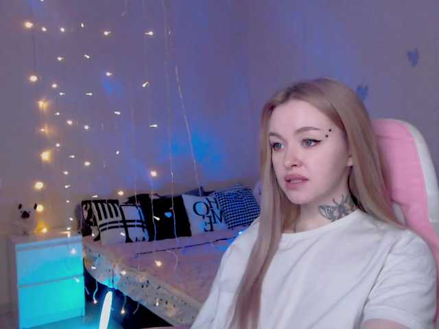 NaughtyMable's BongaCams show and profile