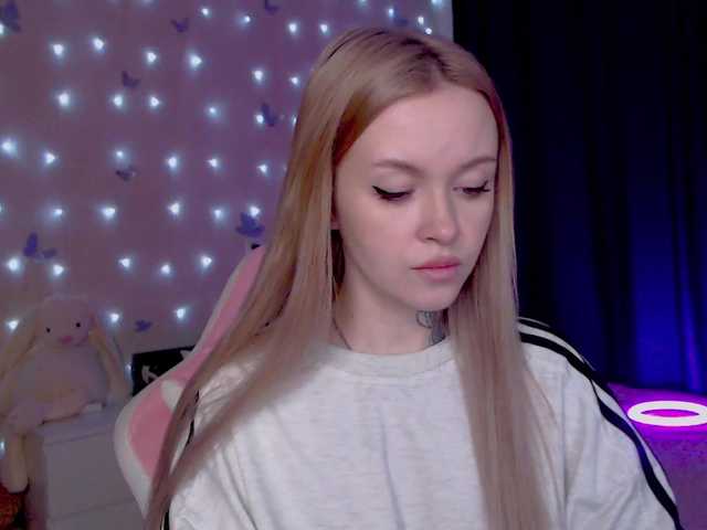 NaughtyMable's BongaCams show and profile