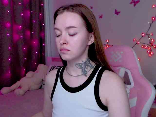 NaughtyMable webcam