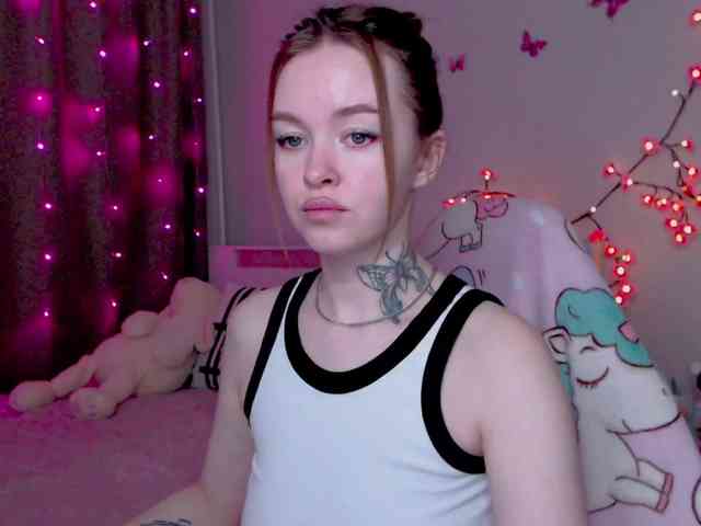NaughtyMable webcam