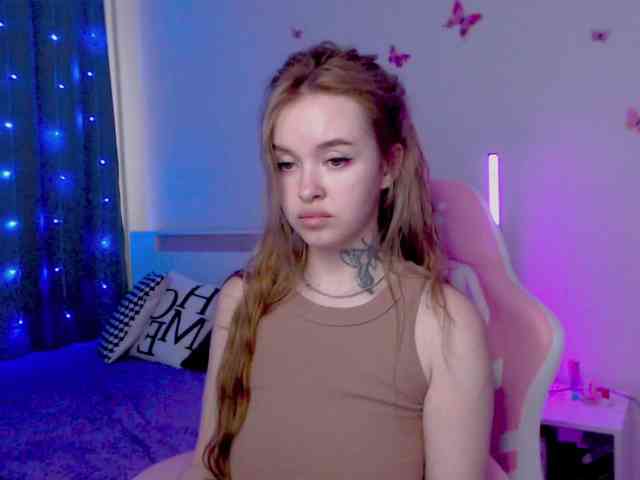 NaughtyMable webcam