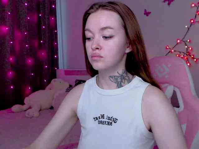 NaughtyMable webcam