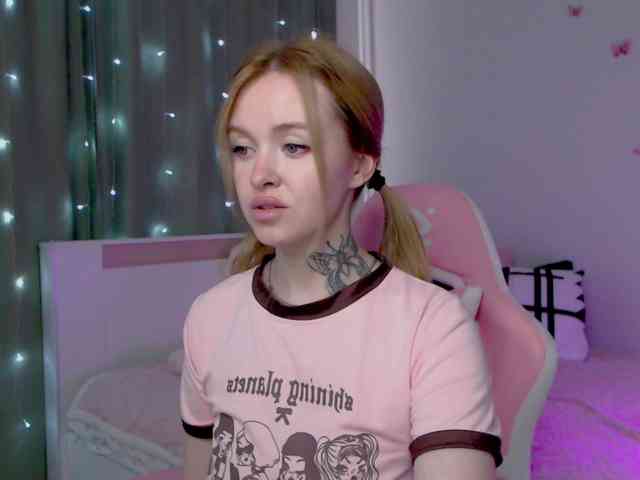 NaughtyMable webcam