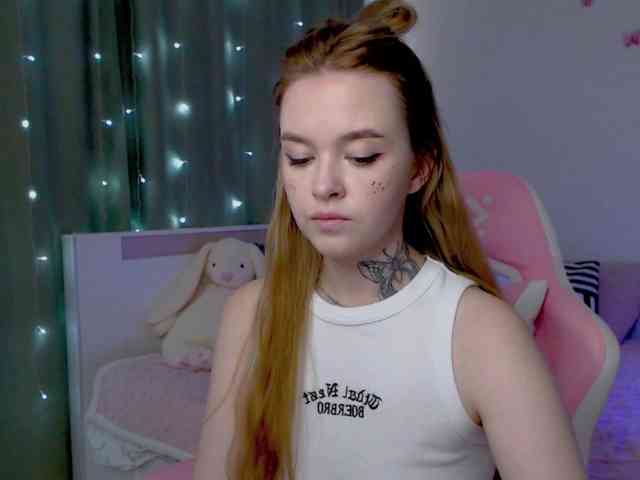 NaughtyMable webcam
