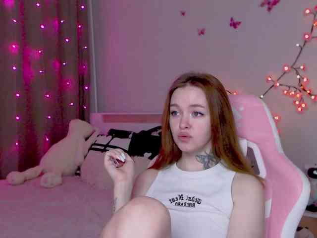NaughtyMable webcam