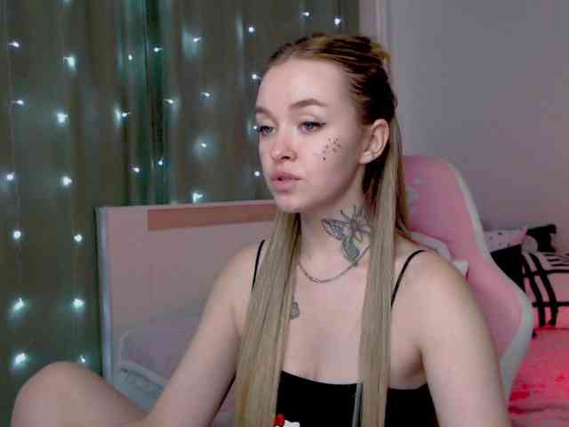 NaughtyMable webcam
