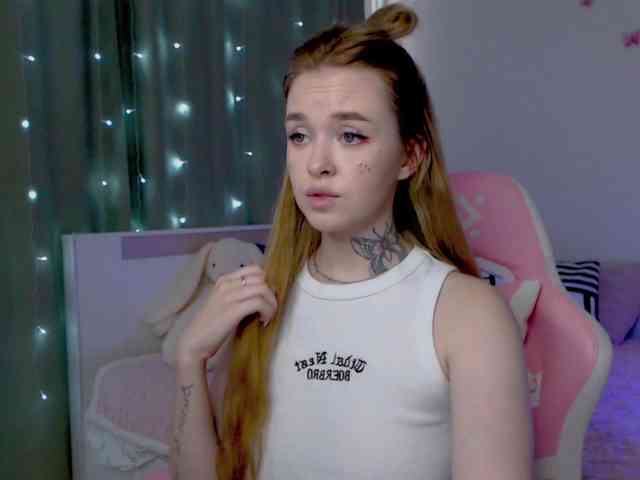 NaughtyMable webcam
