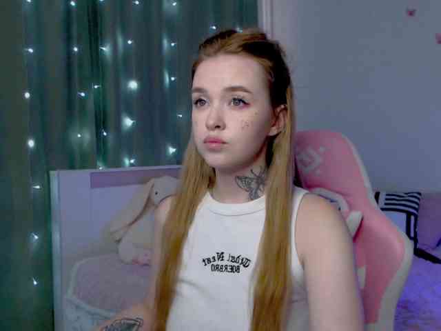 NaughtyMable webcam