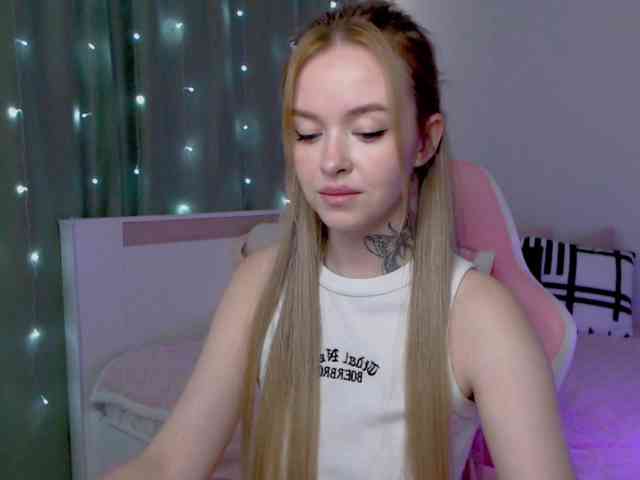 NaughtyMable webcam