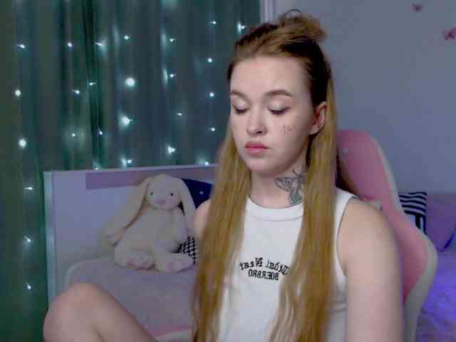 NaughtyMable webcam