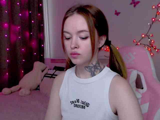 NaughtyMable webcam