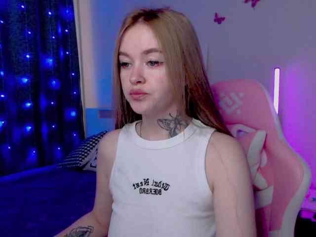 NaughtyMable webcam