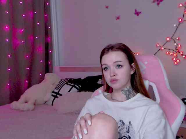NaughtyMable webcam