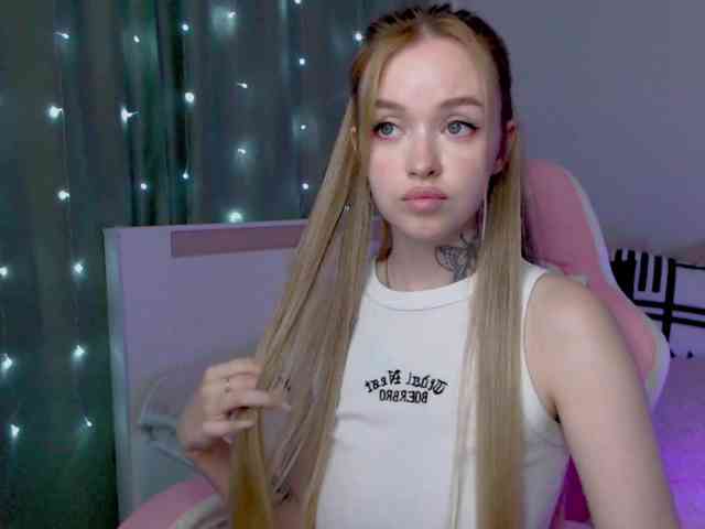 NaughtyMable webcam