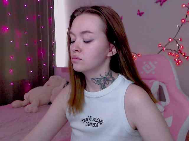 NaughtyMable webcam