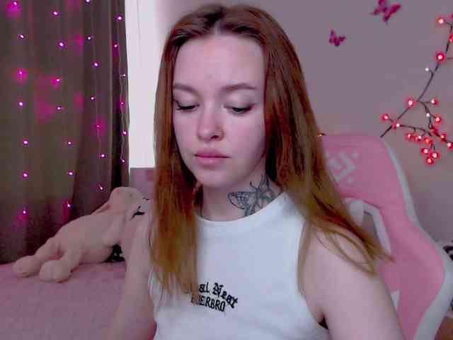 NaughtyMable webcam