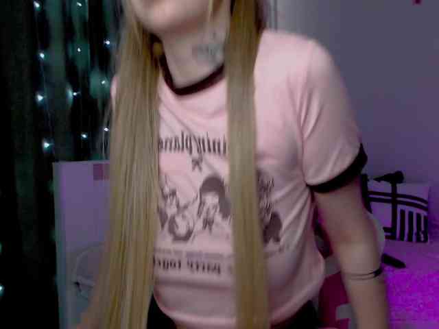 NaughtyMable webcam