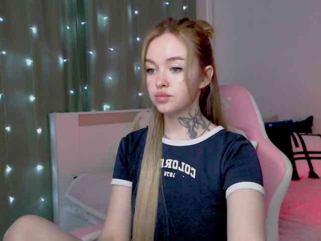 NaughtyMable webcam