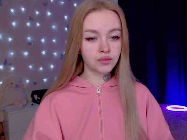 NaughtyMable Live Webcam on BongaCams