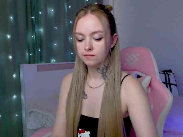NaughtyMable webcam