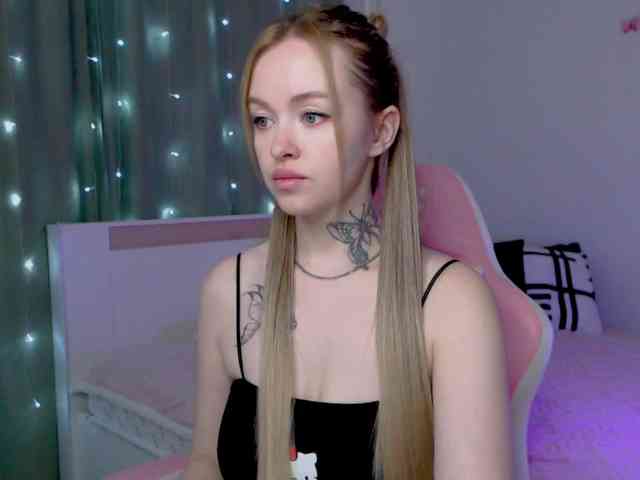 NaughtyMable webcam